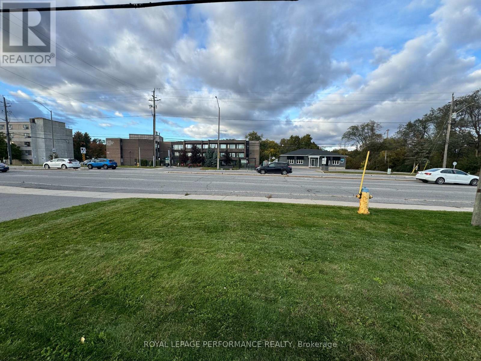 1754a Montreal Road, Ottawa, Ontario  K1J 6N3 - Photo 20 - X12820390