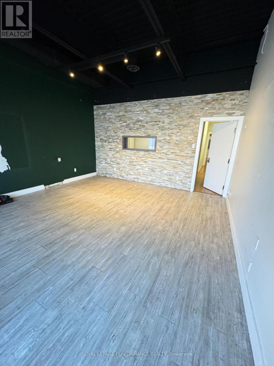 1756 Montreal Road, Ottawa, Ontario  K1J 6N3 - Photo 10 - X12820400