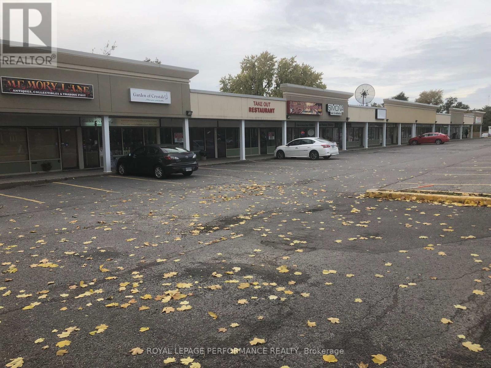 1752 MONTREAL ROAD, ottawa, Ontario