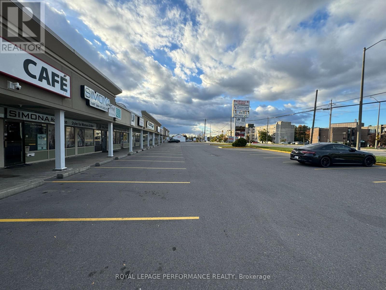 1752 Montreal Road, Ottawa, Ontario  K1J 6N3 - Photo 10 - X12820408