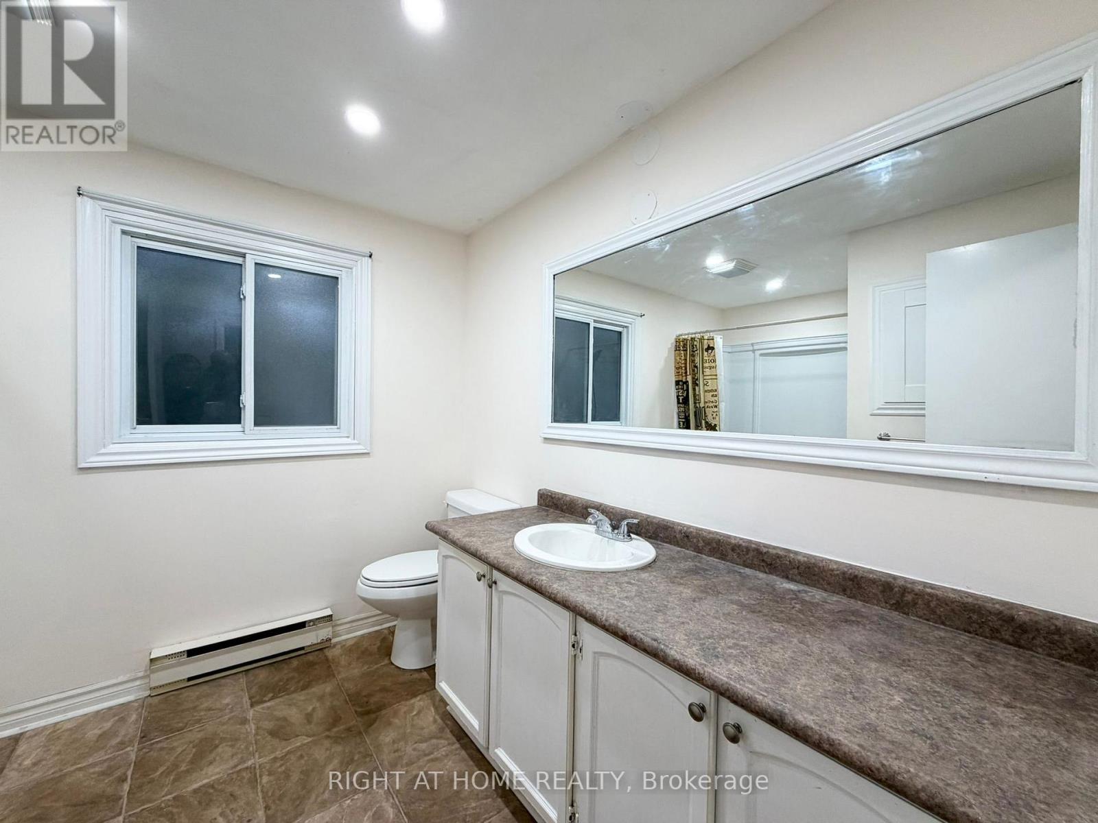 556 Capilano Crescent, Oshawa, Ontario  L1H 7V2 - Photo 24 - E12642002