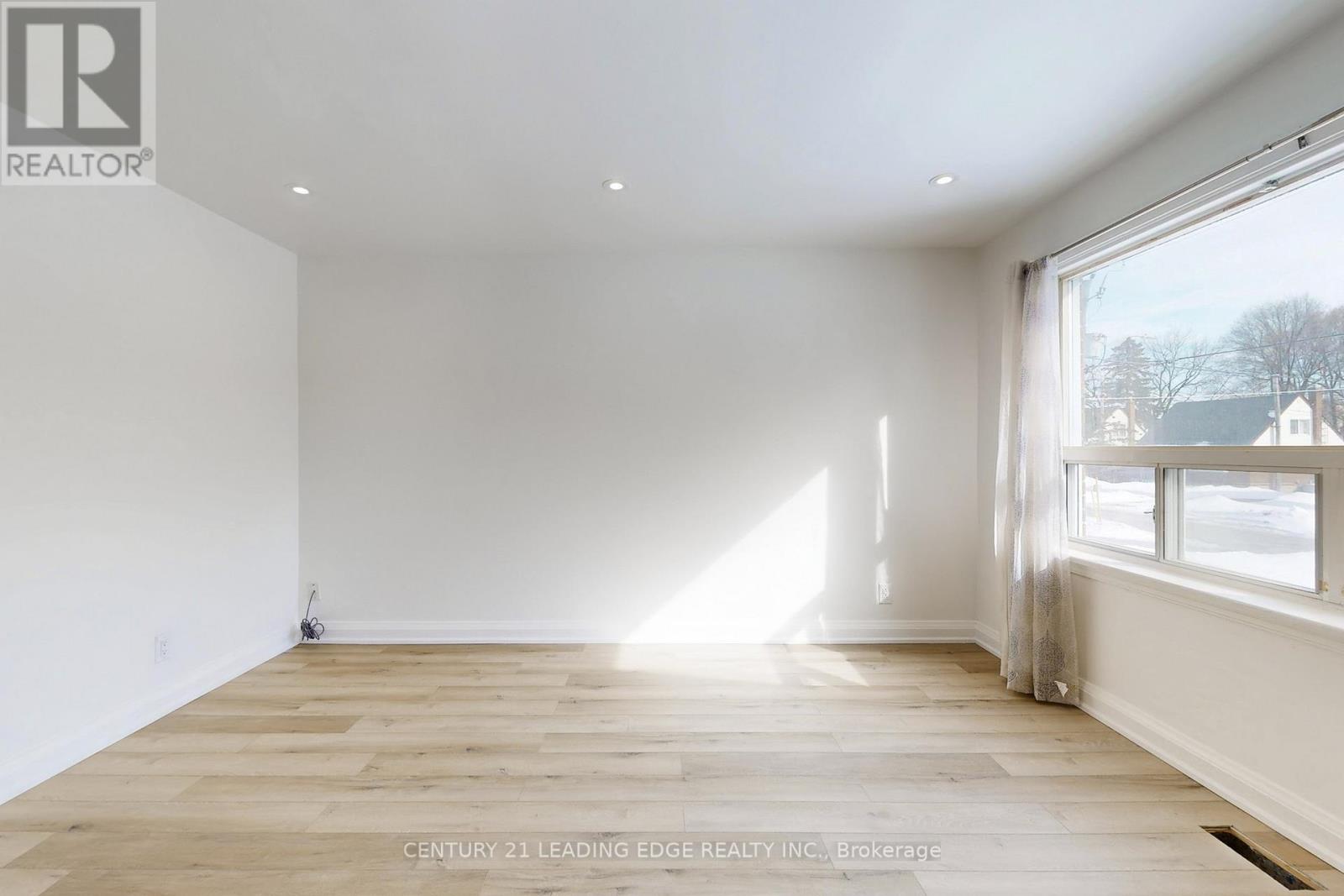 Main - 38 Southmead Road, Toronto, Ontario M1L 2J1 - Photo 11 - E12772284