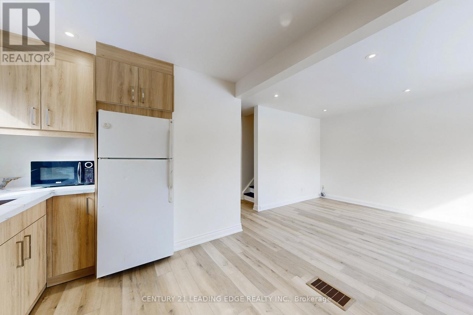 Main - 38 Southmead Road, Toronto, Ontario M1L 2J1 - Photo 17 - E12772284