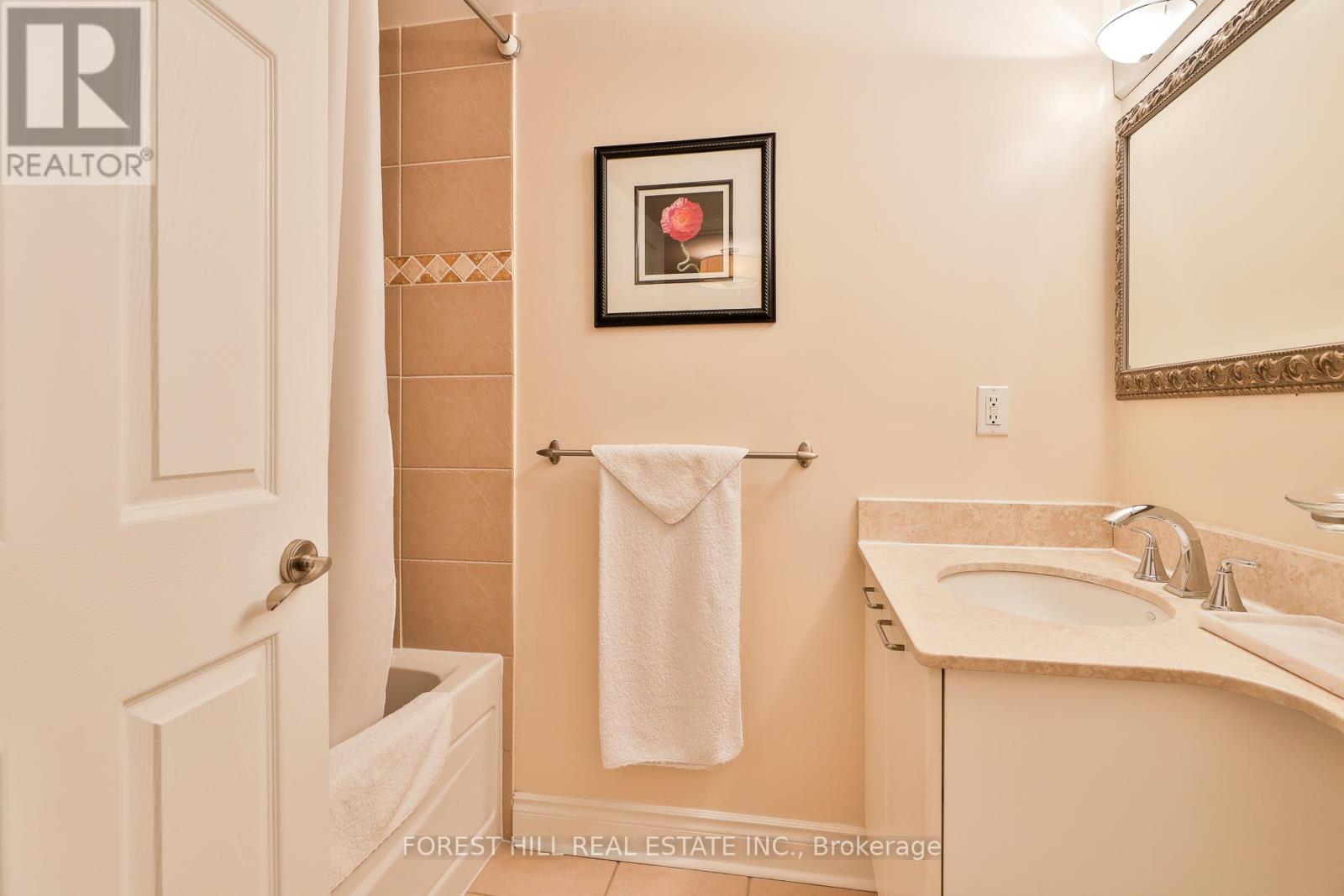 Ph 1904 - 80 Cumberland Street, Toronto (Annex), Ontario  M5R 3K9 - Photo 25 - C12820308