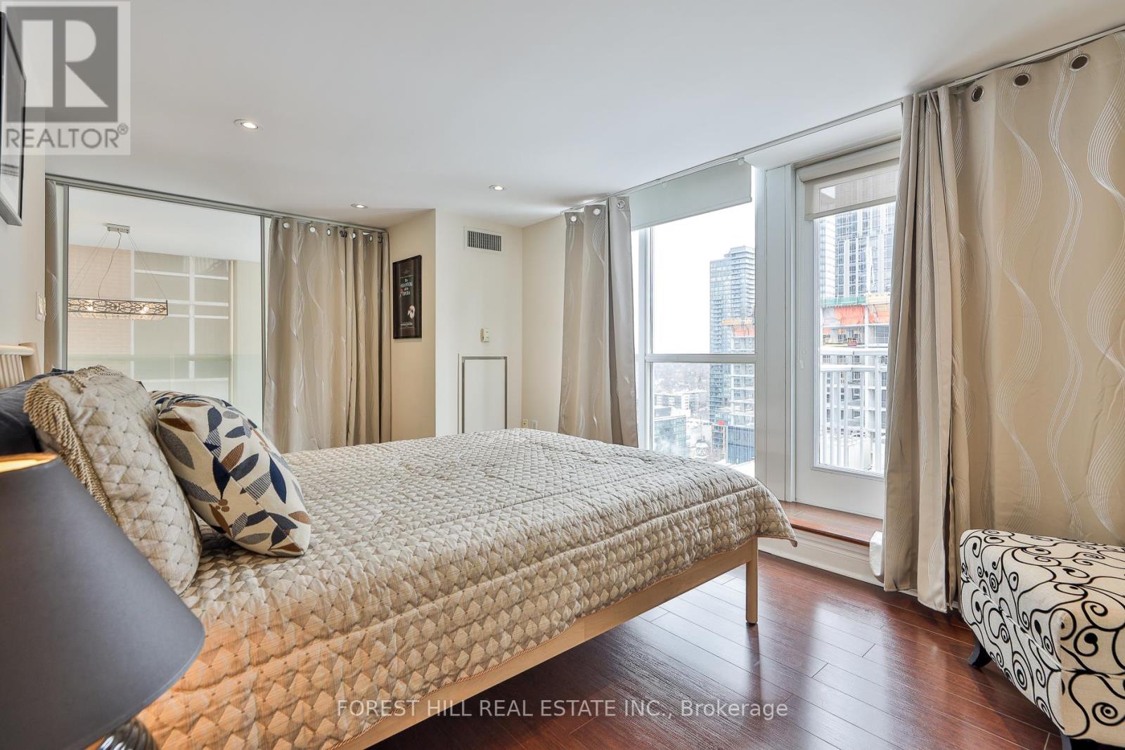 Ph 1904 - 80 Cumberland Street, Toronto (Annex), Ontario  M5R 3K9 - Photo 28 - C12820308