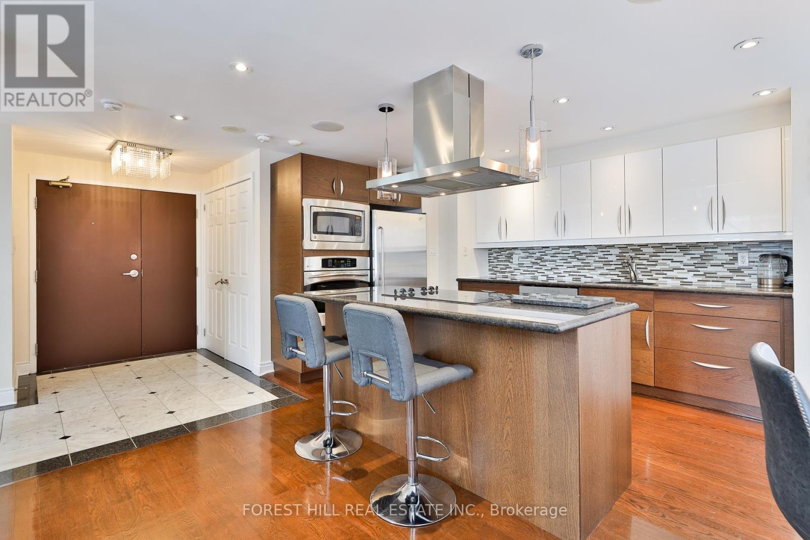 Ph 1904 - 80 Cumberland Street, Toronto (Annex), Ontario  M5R 3K9 - Photo 5 - C12820308