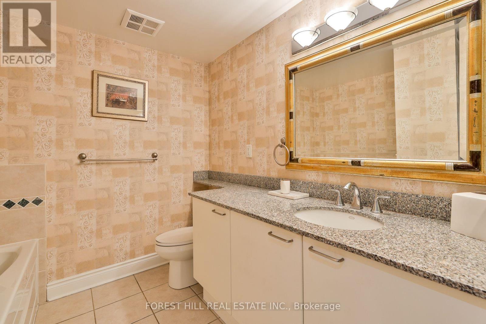 Ph 1904 - 80 Cumberland Street, Toronto (Annex), Ontario  M5R 3K9 - Photo 50 - C12820308