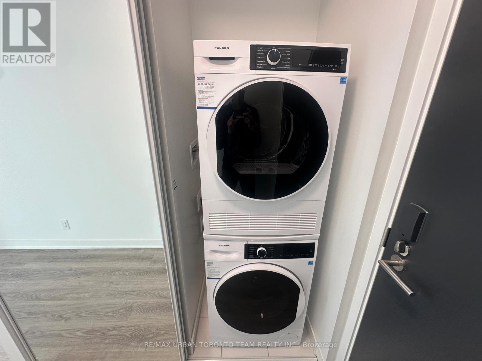 516 - 180 Front Street E, Toronto, Ontario  M5A 0K9 - Photo 10 - C12820358