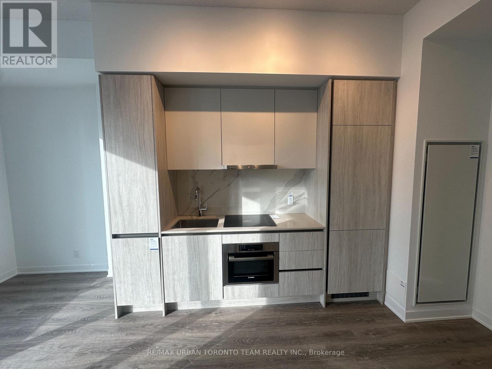 516 - 180 Front Street E, Toronto, Ontario  M5A 0K9 - Photo 6 - C12820358