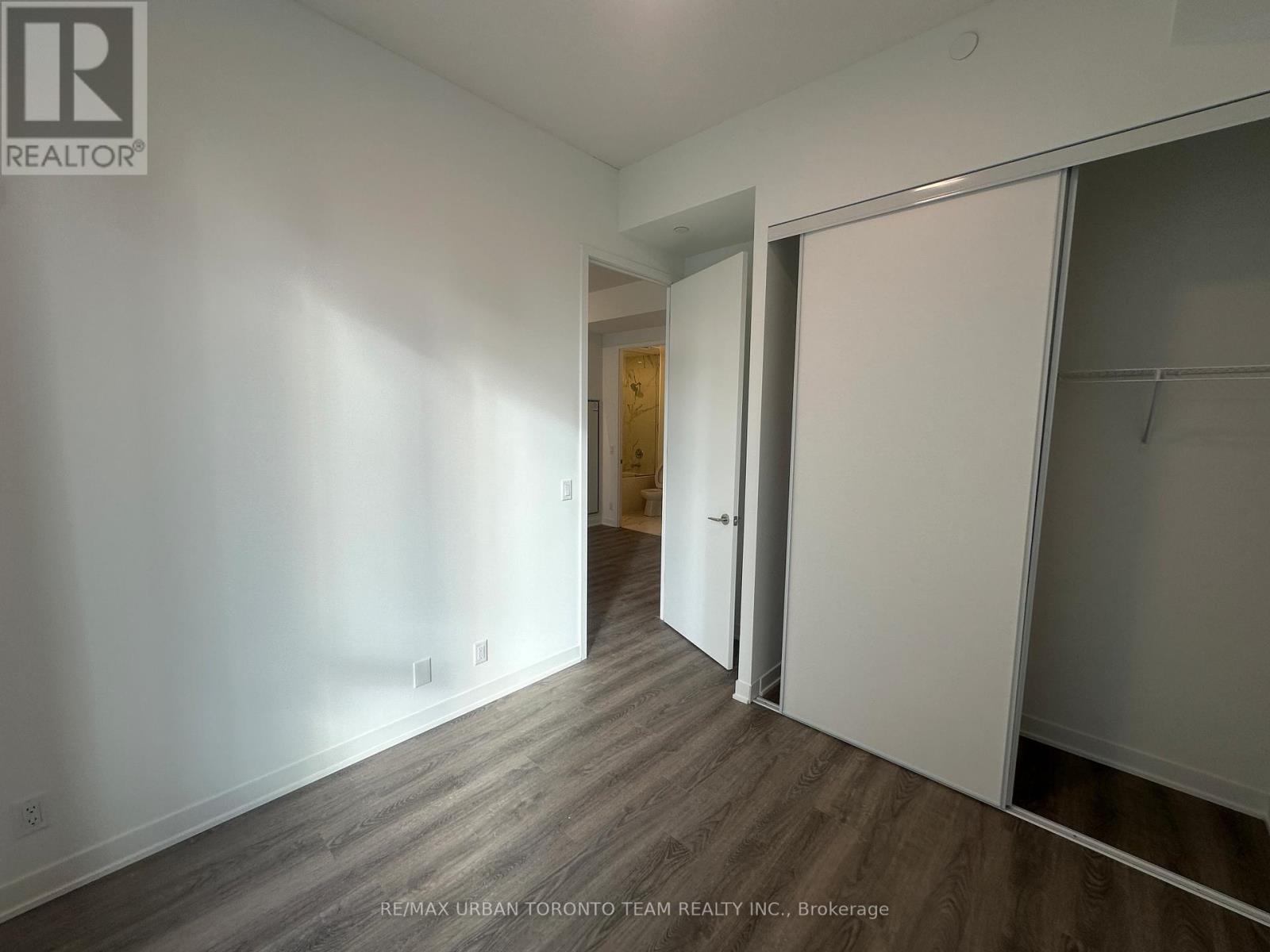 516 - 180 Front Street E, Toronto, Ontario  M5A 0K9 - Photo 8 - C12820358