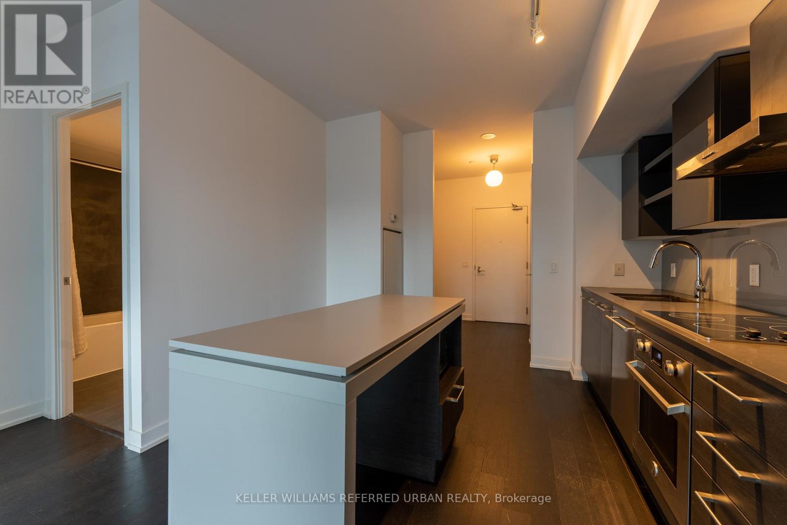 Ph17 - 1030 King Street W, Toronto, Ontario  M6K 3N3 - Photo 4 - C12820412