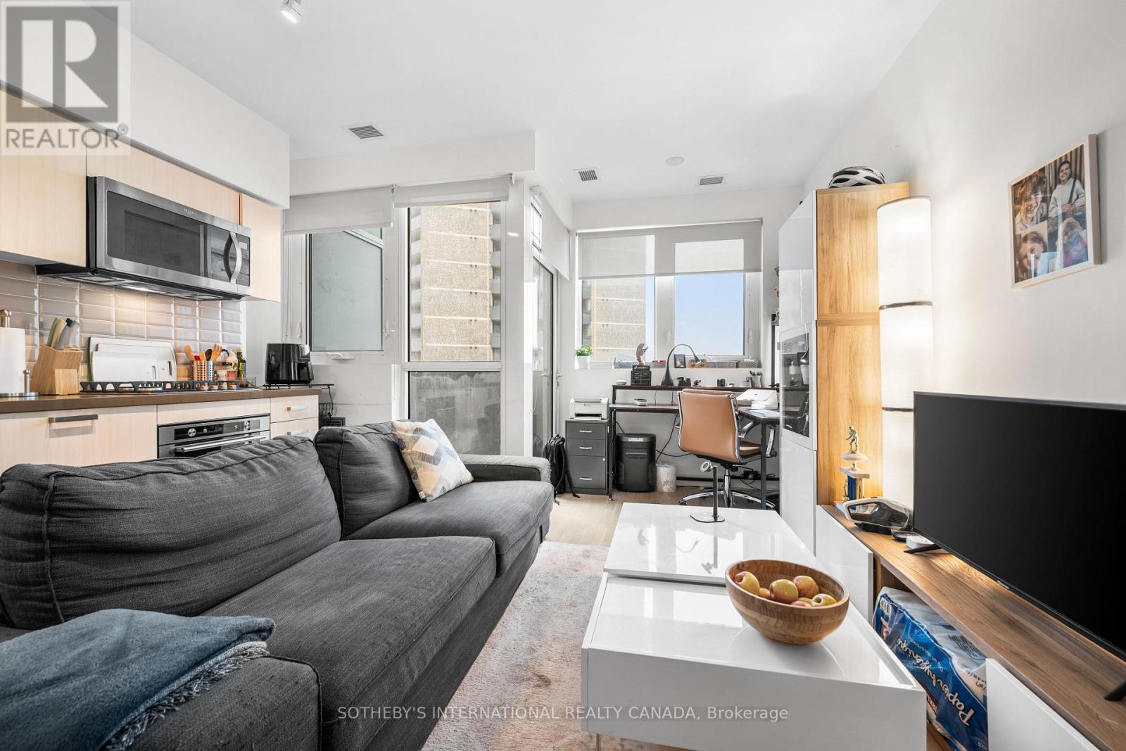 417 - 501 St. Clair Avenue W, Toronto, Ontario  M5P 0A2 - Photo 12 - C12820418