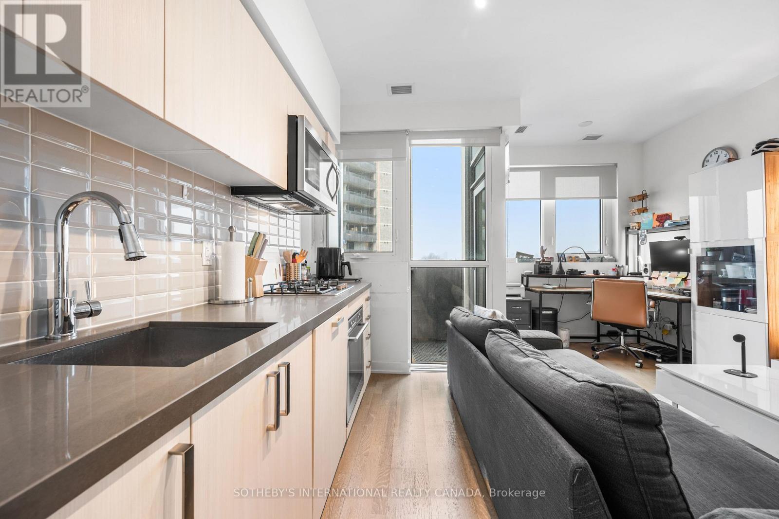 417 - 501 St. Clair Avenue W, Toronto, Ontario  M5P 0A2 - Photo 9 - C12820418