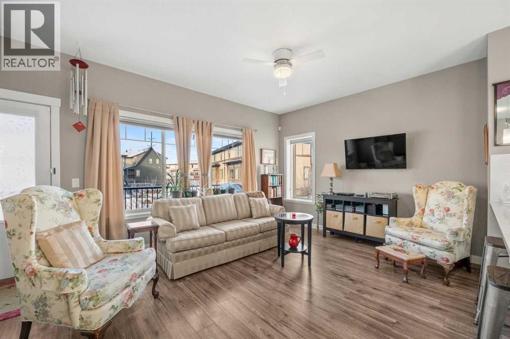 1006, 32 Horseshoe Crescent, Cochrane, Alberta  T4C 2P4 - Photo 13 - A2287330