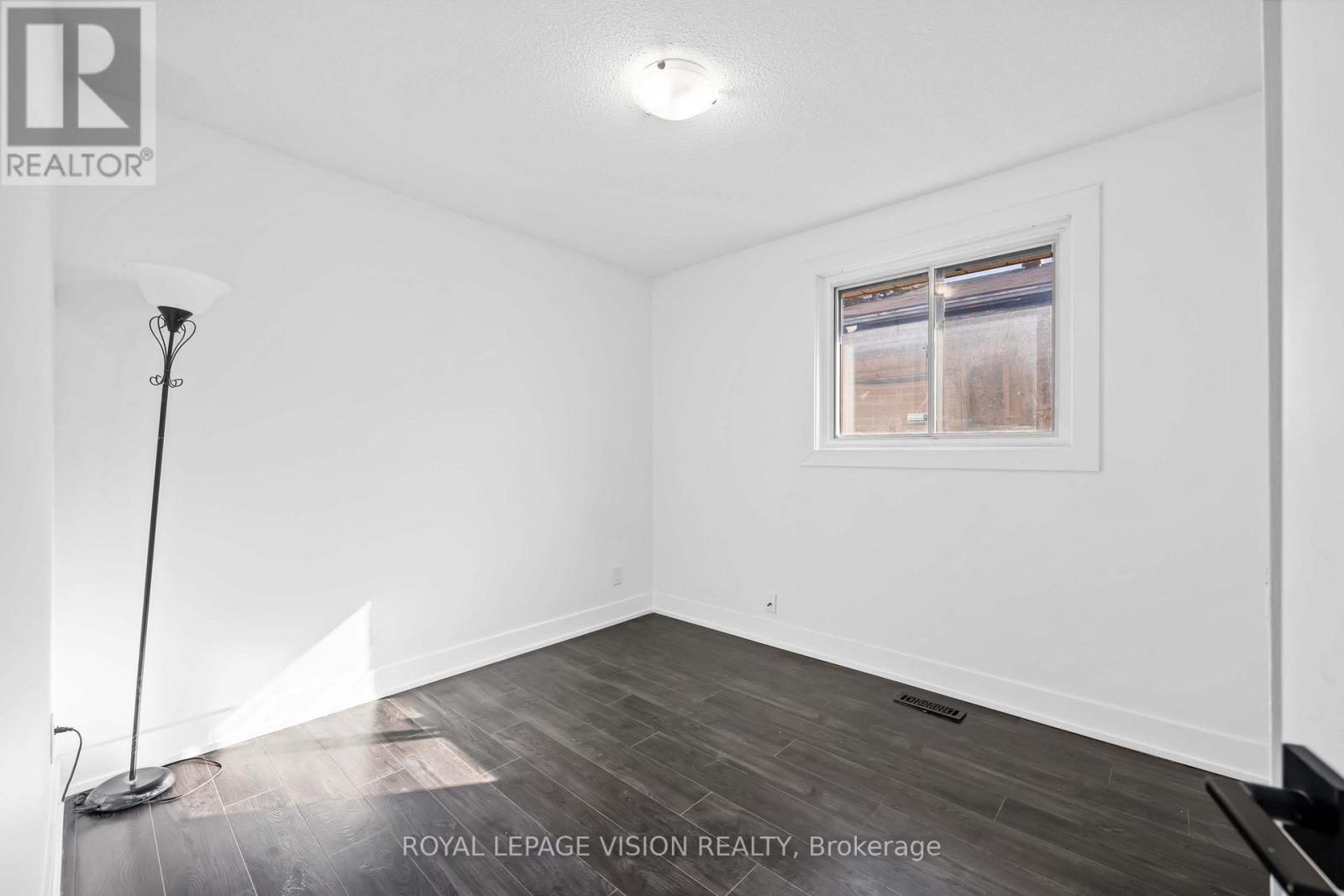 37 Winstanly Crescent, Toronto, Ontario  M1B 1N3 - Photo 14 - E12820222