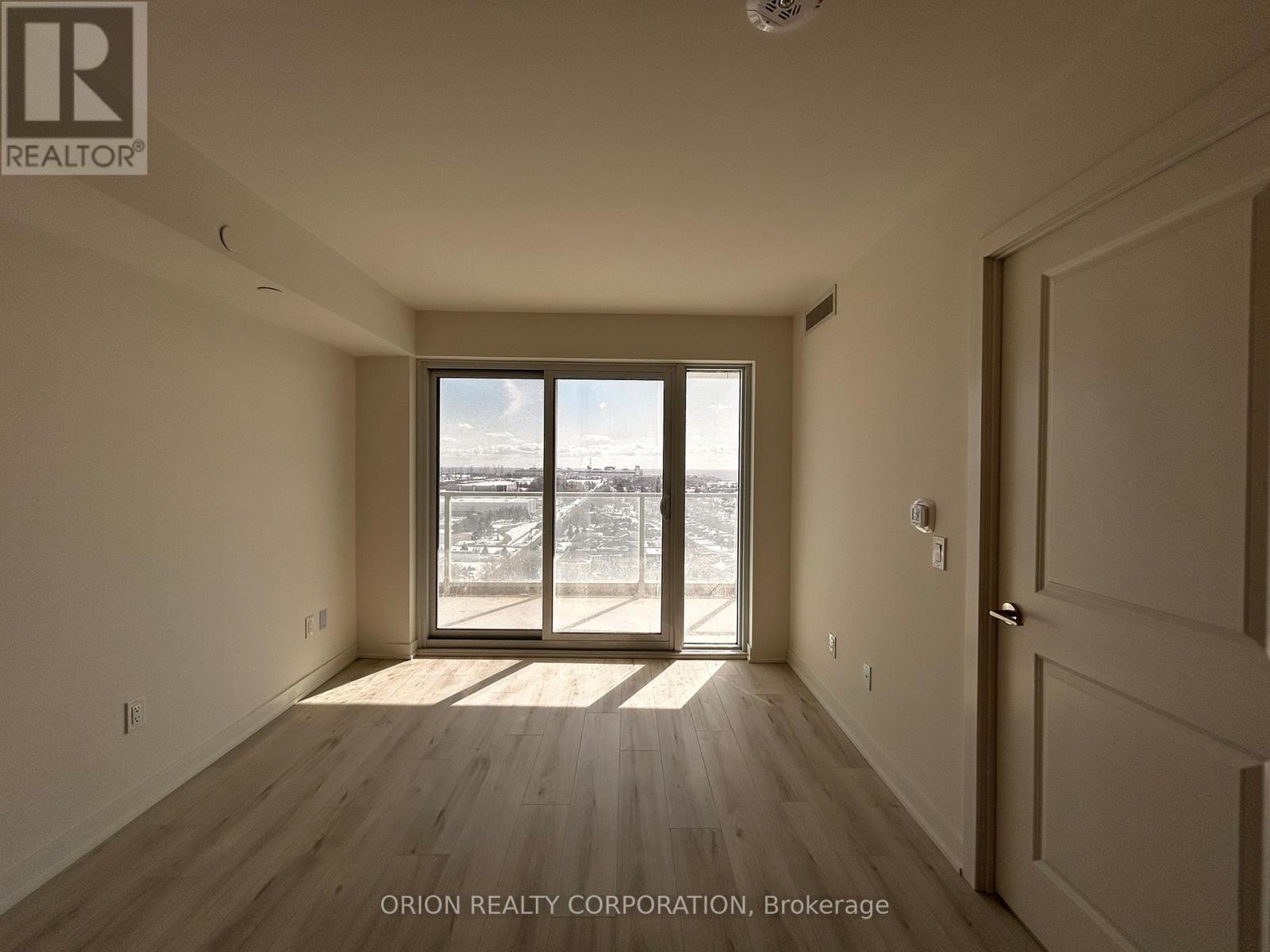 1707 - 1010 Sandy Beach Road, Pickering, Ontario  L1W 0C7 - Photo 12 - E12820360