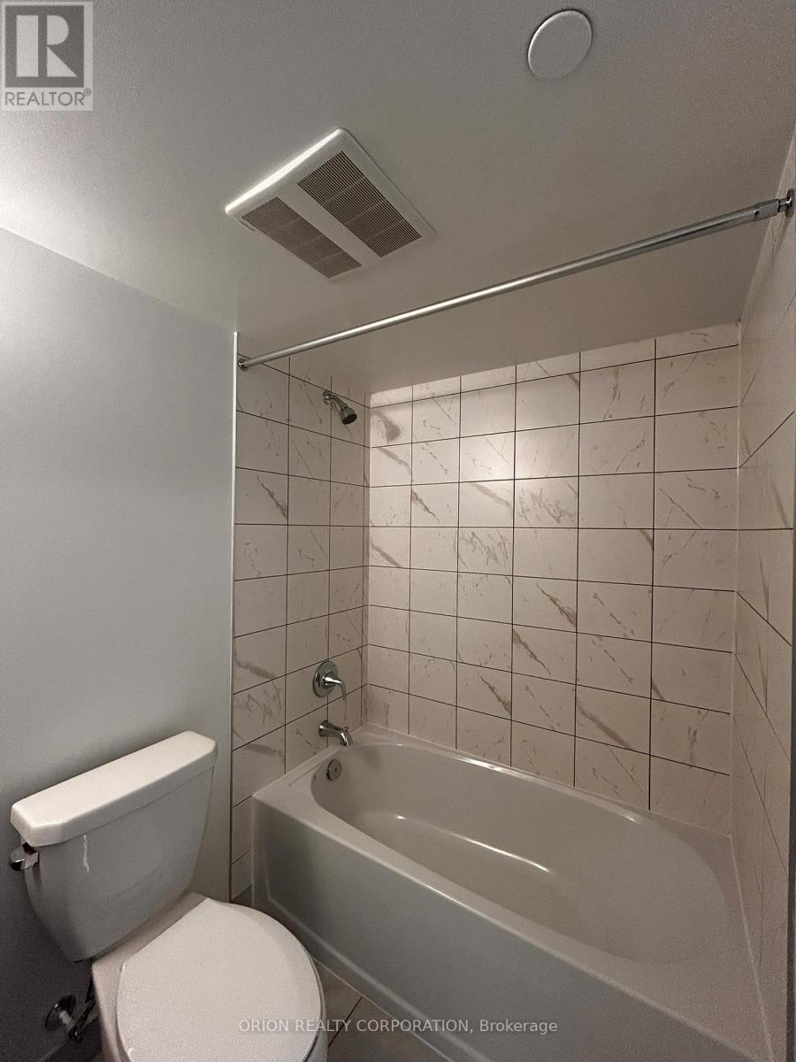 1707 - 1010 Sandy Beach Road, Pickering, Ontario  L1W 0C7 - Photo 4 - E12820360