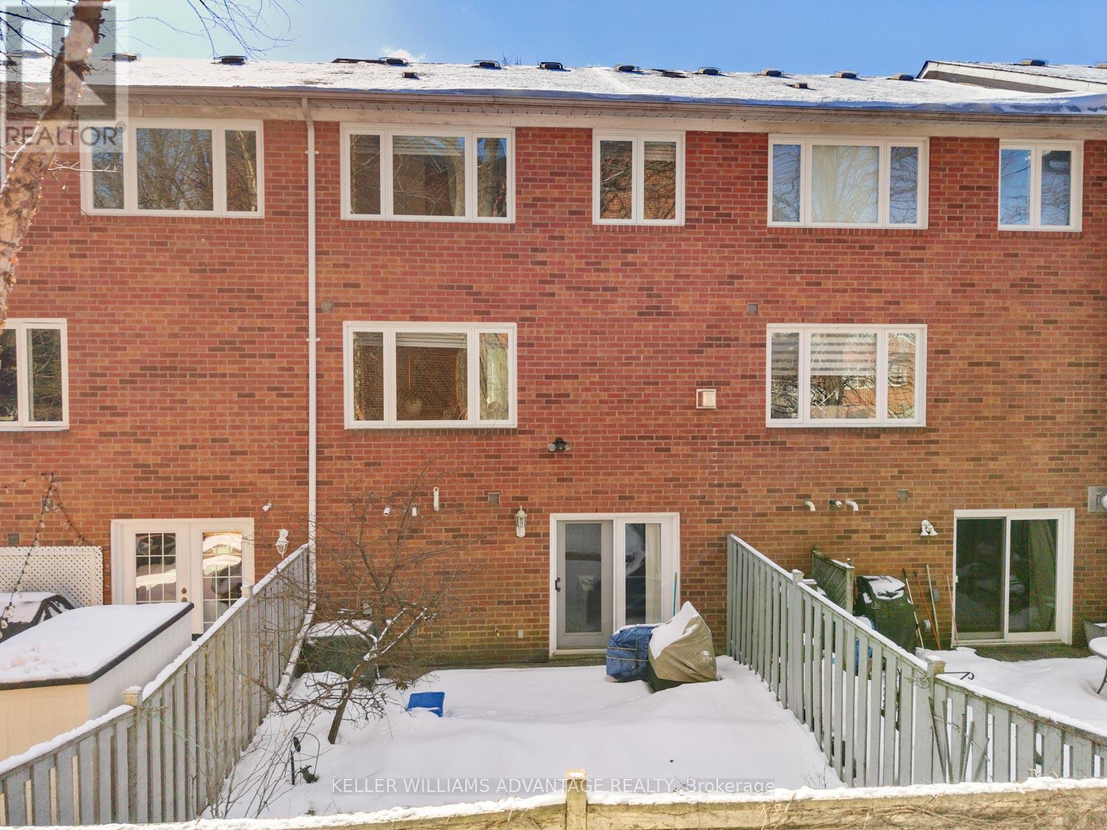 14 Fitzgerald Mews, Toronto, Ontario  M4L 3X3 - Photo 29 - E12820396