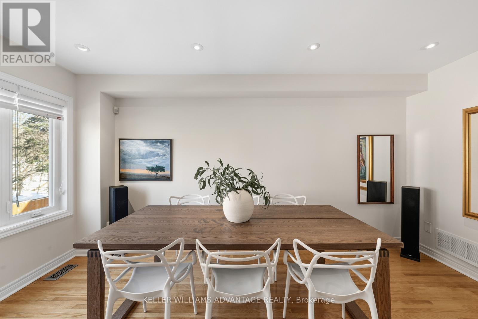 14 Fitzgerald Mews, Toronto, Ontario  M4L 3X3 - Photo 8 - E12820396