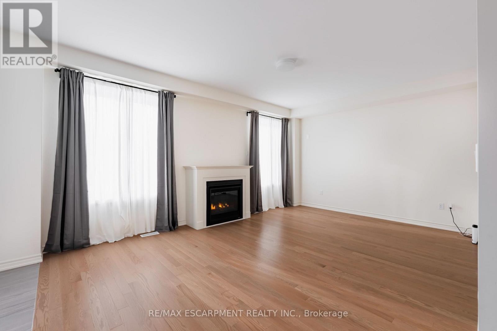 48 Sparrow Way, Adjala-Tosorontio (Colgan), Ontario  L0G 1W0 - Photo 20 - N12820248