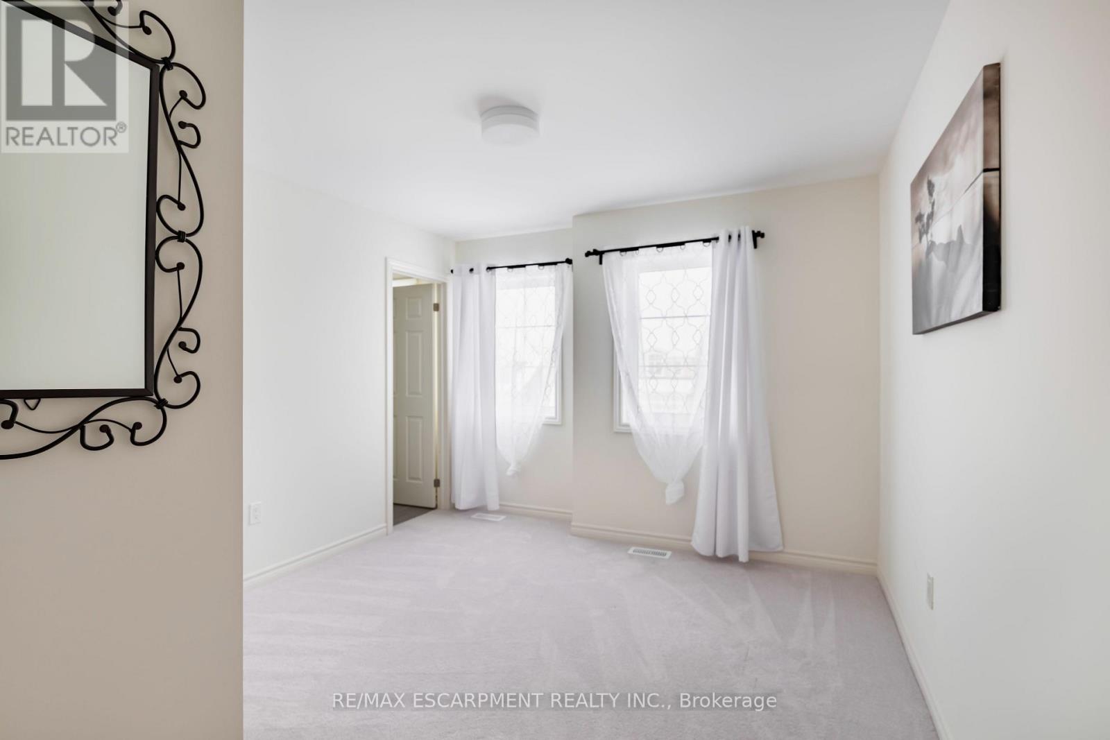 48 Sparrow Way, Adjala-Tosorontio (Colgan), Ontario  L0G 1W0 - Photo 22 - N12820248