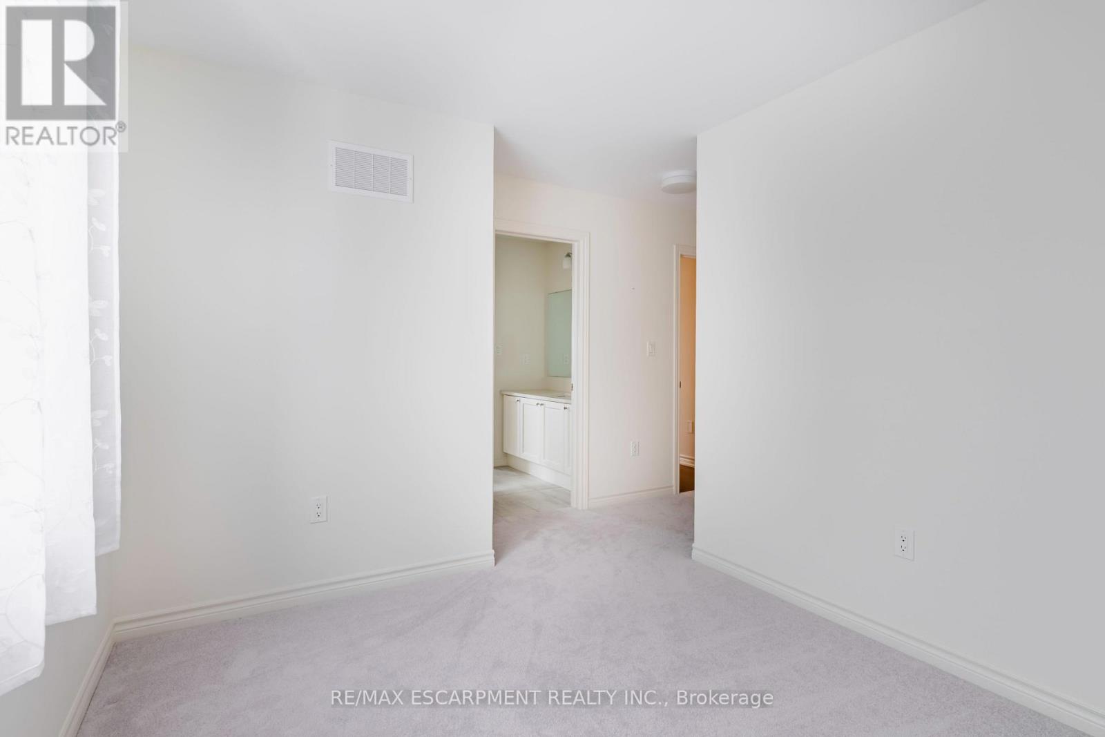 48 Sparrow Way, Adjala-Tosorontio (Colgan), Ontario  L0G 1W0 - Photo 31 - N12820248