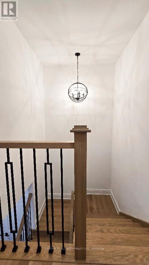 Upper - 42 Calverley Street, Orillia, Ontario  L3V 3T5 - Photo 10 - S12820420