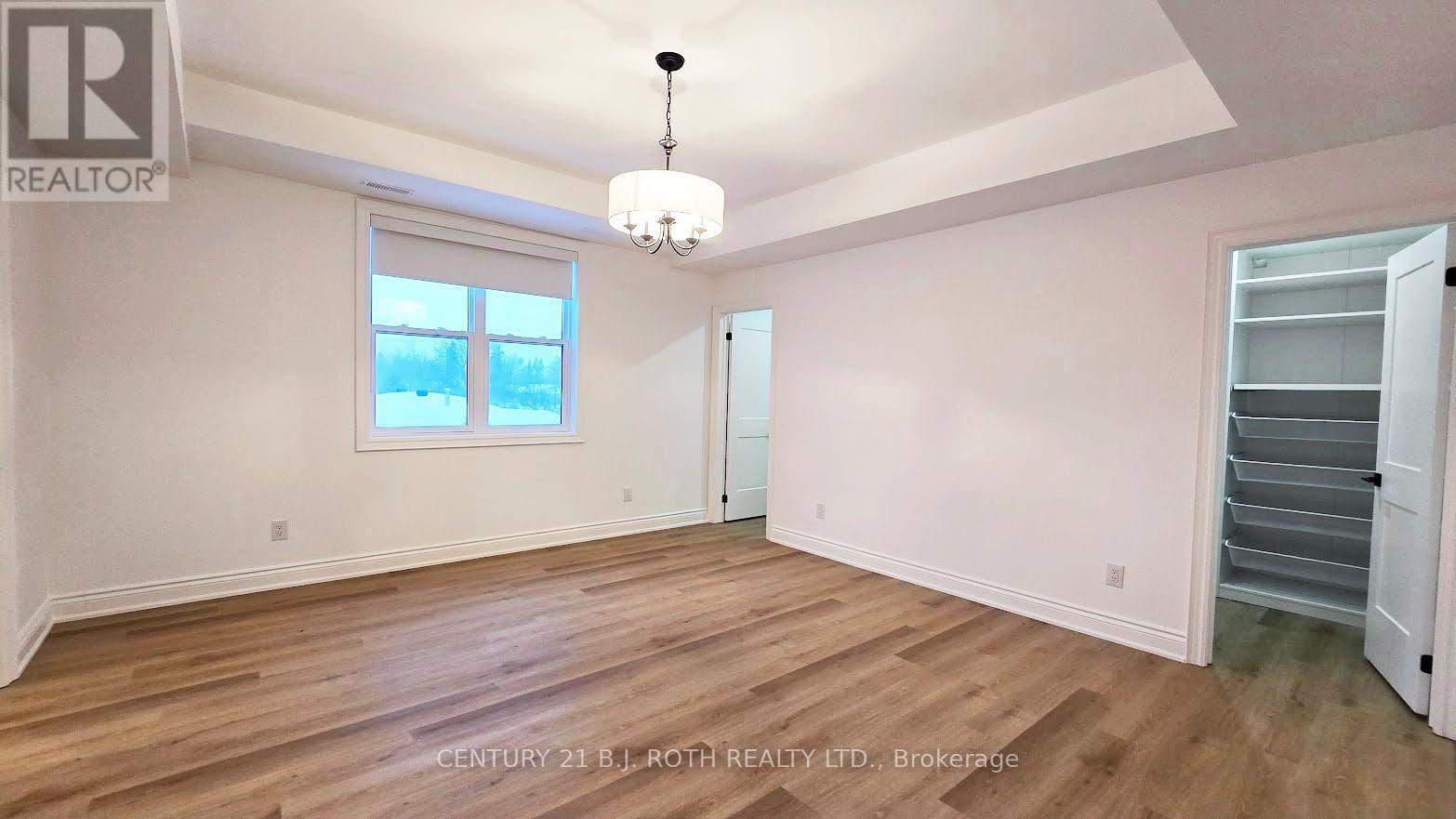 Upper - 42 Calverley Street, Orillia, Ontario  L3V 3T5 - Photo 12 - S12820420