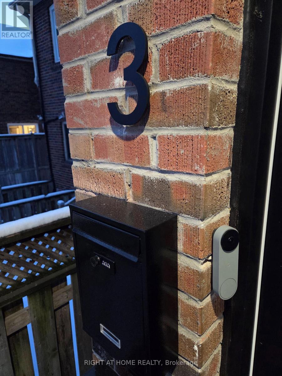 3 - 55 Camberwell Road, Toronto, Ontario  M6C 3E7 - Photo 13 - C12773402