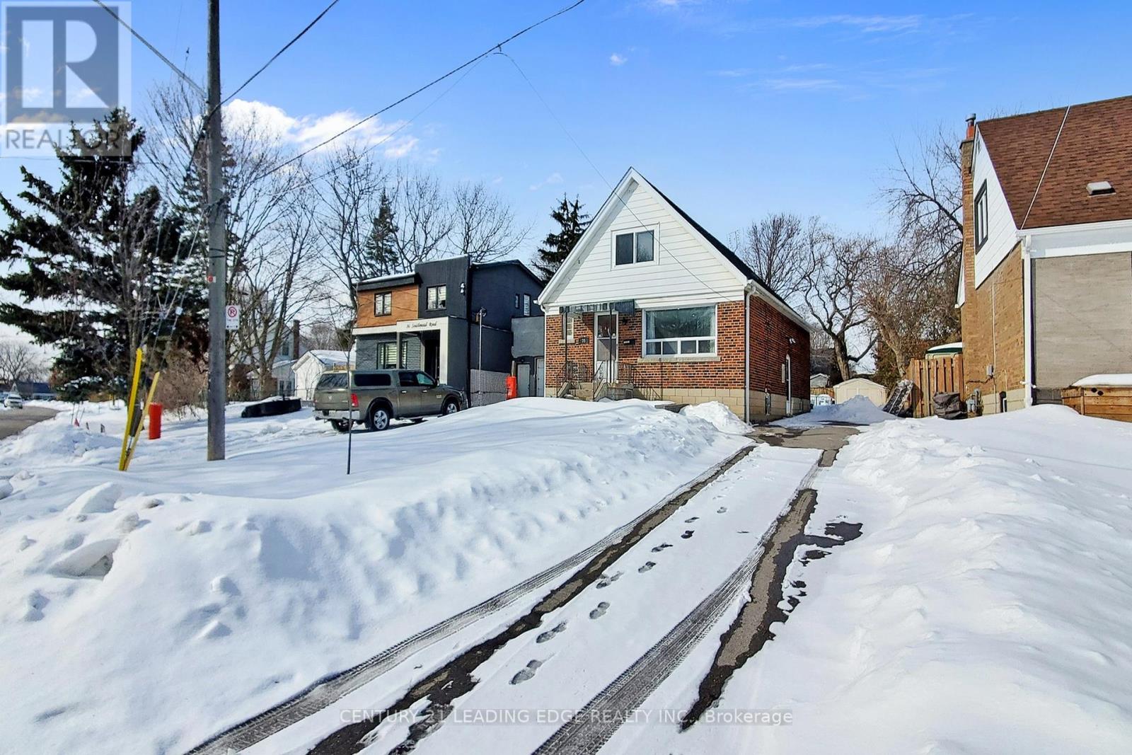 BSMT - 38 SOUTHMEAD ROAD, Toronto, Ontario