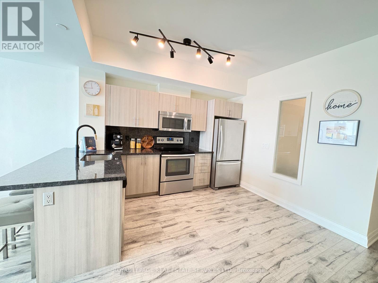 408 - 16 Mcadam Avenue, Toronto, Ontario  M6A 0B9 - Photo 17 - W12730848