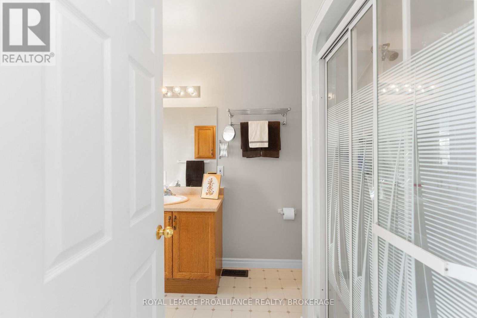 39 Mowat Avenue, Kingston, Ontario  K7M 8Y8 - Photo 16 - X12817964