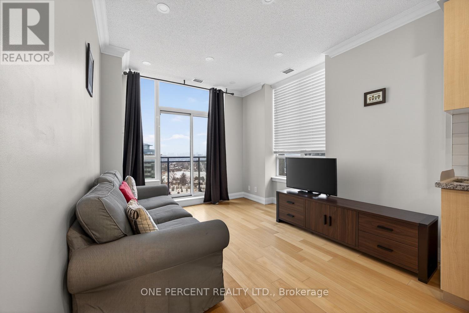 Ph11 - 55 De Boers Drive, Toronto, Ontario  M3J 0G5 - Photo 12 - W12820240