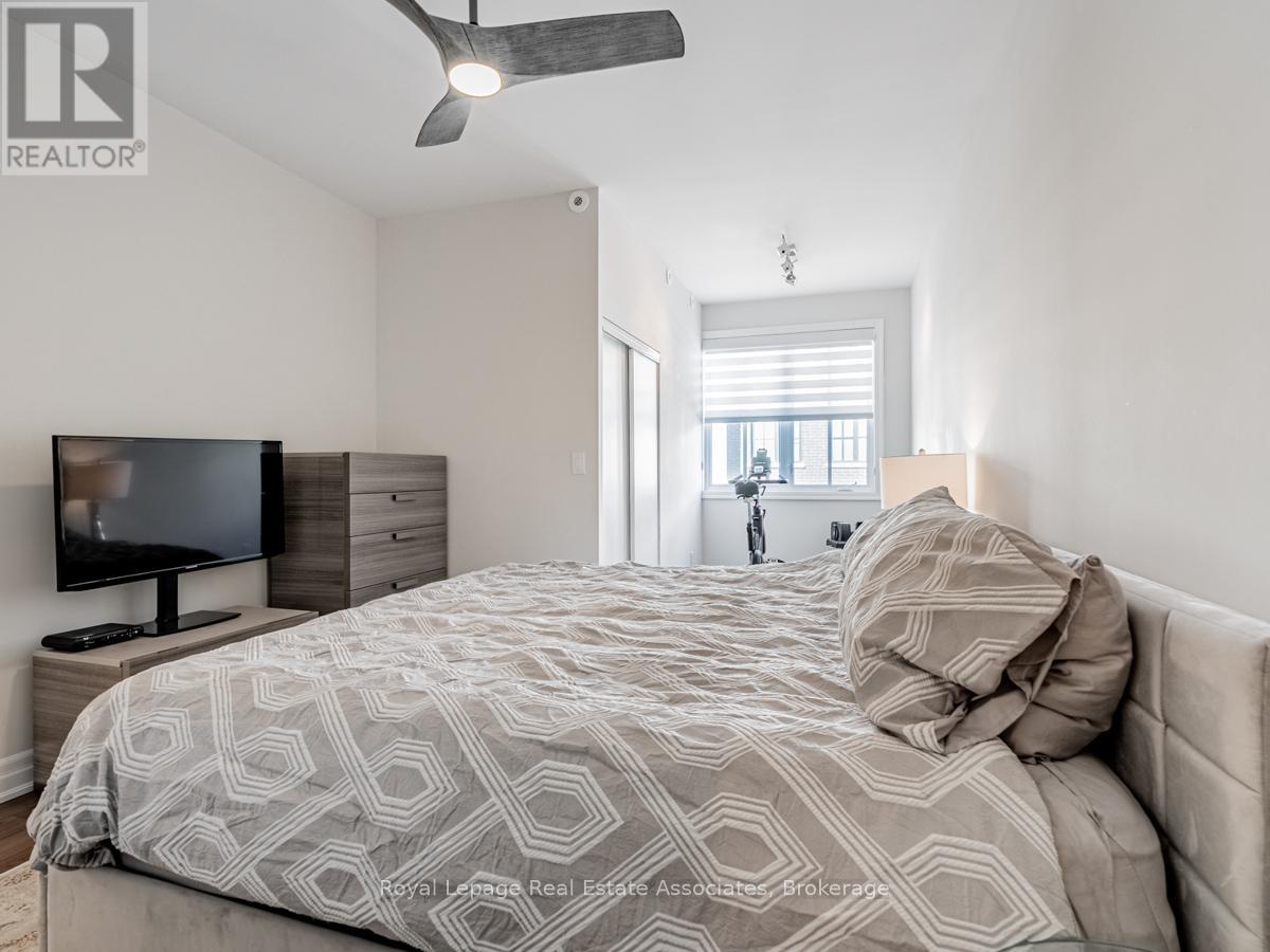 511 - 657 Cricklewood Drive, Mississauga, Ontario  L5G 0B8 - Photo 23 - W12820298