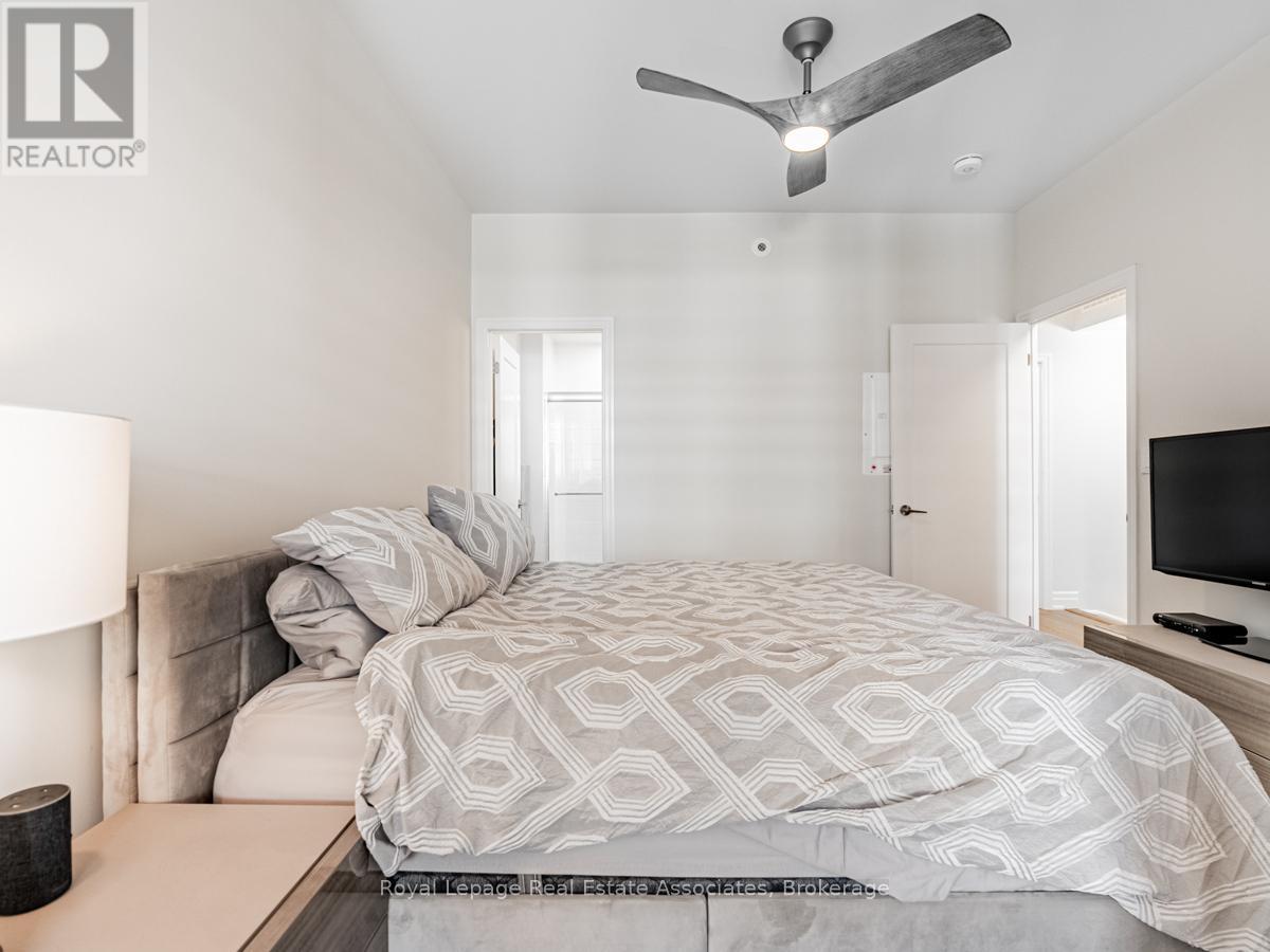 511 - 657 Cricklewood Drive, Mississauga, Ontario  L5G 0B8 - Photo 24 - W12820298