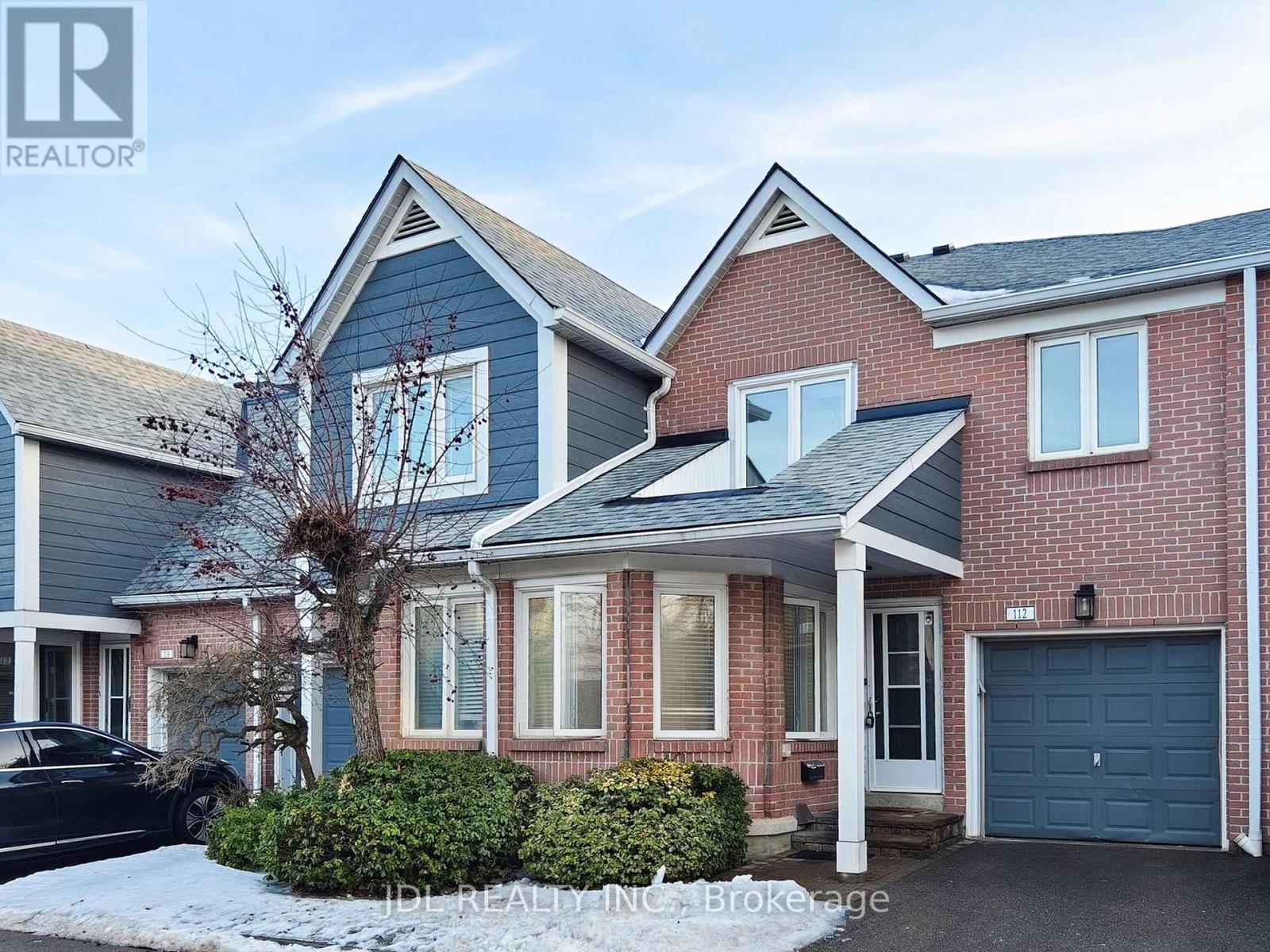 112 - 2205 South Millway, Mississauga, Ontario L5L 3T2 - Photo 1 - W12820350