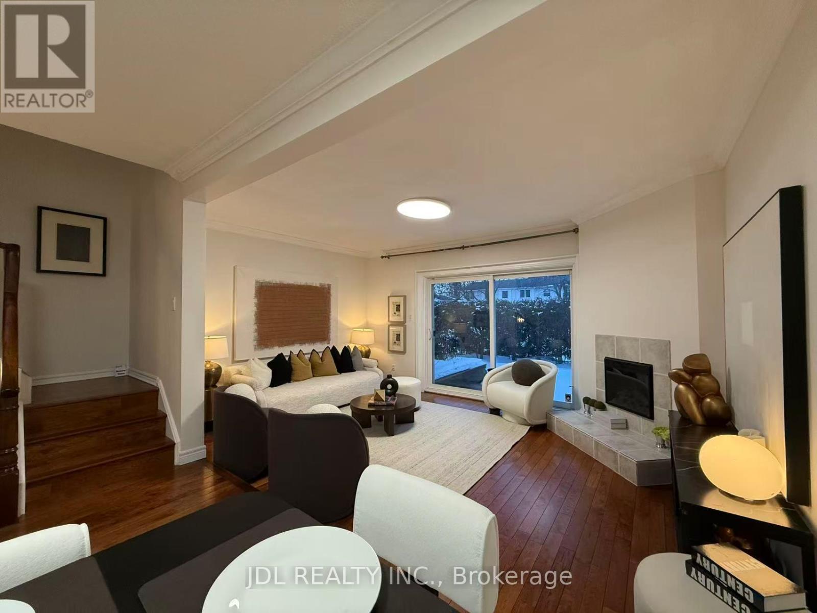 112 - 2205 South Millway, Mississauga, Ontario L5L 3T2 - Photo 10 - W12820350