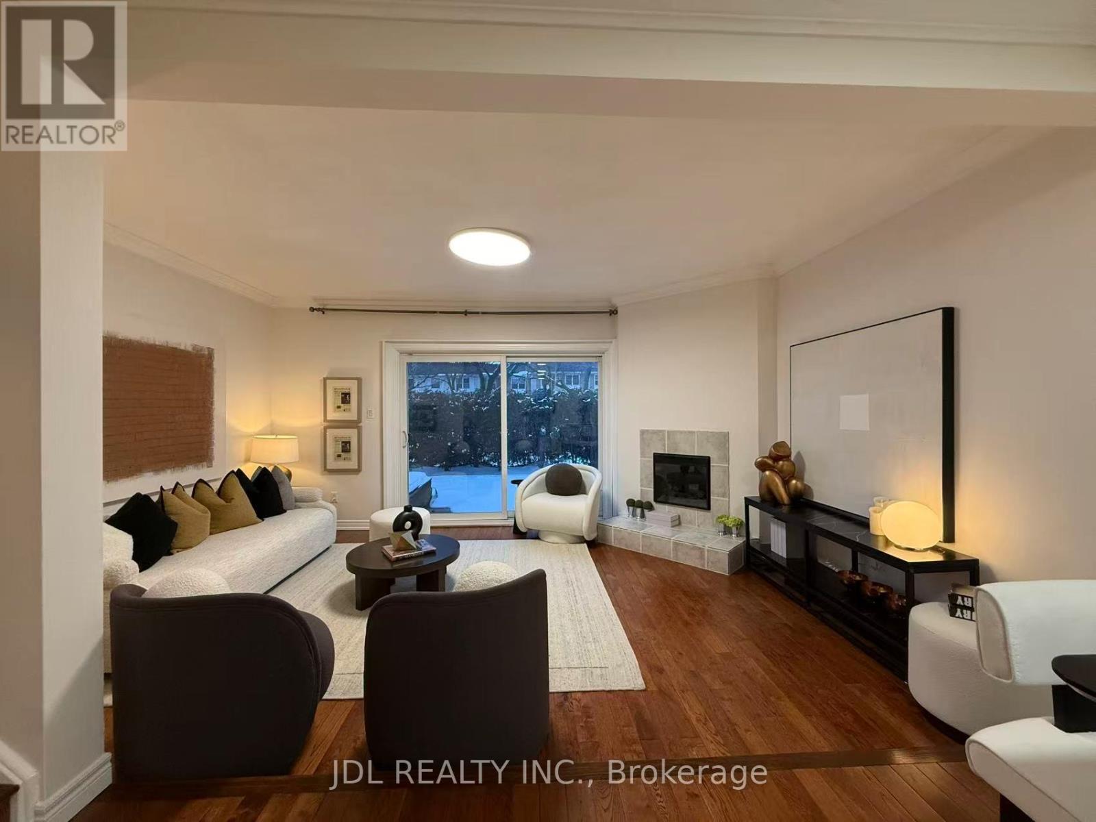 112 - 2205 South Millway, Mississauga, Ontario L5L 3T2 - Photo 13 - W12820350