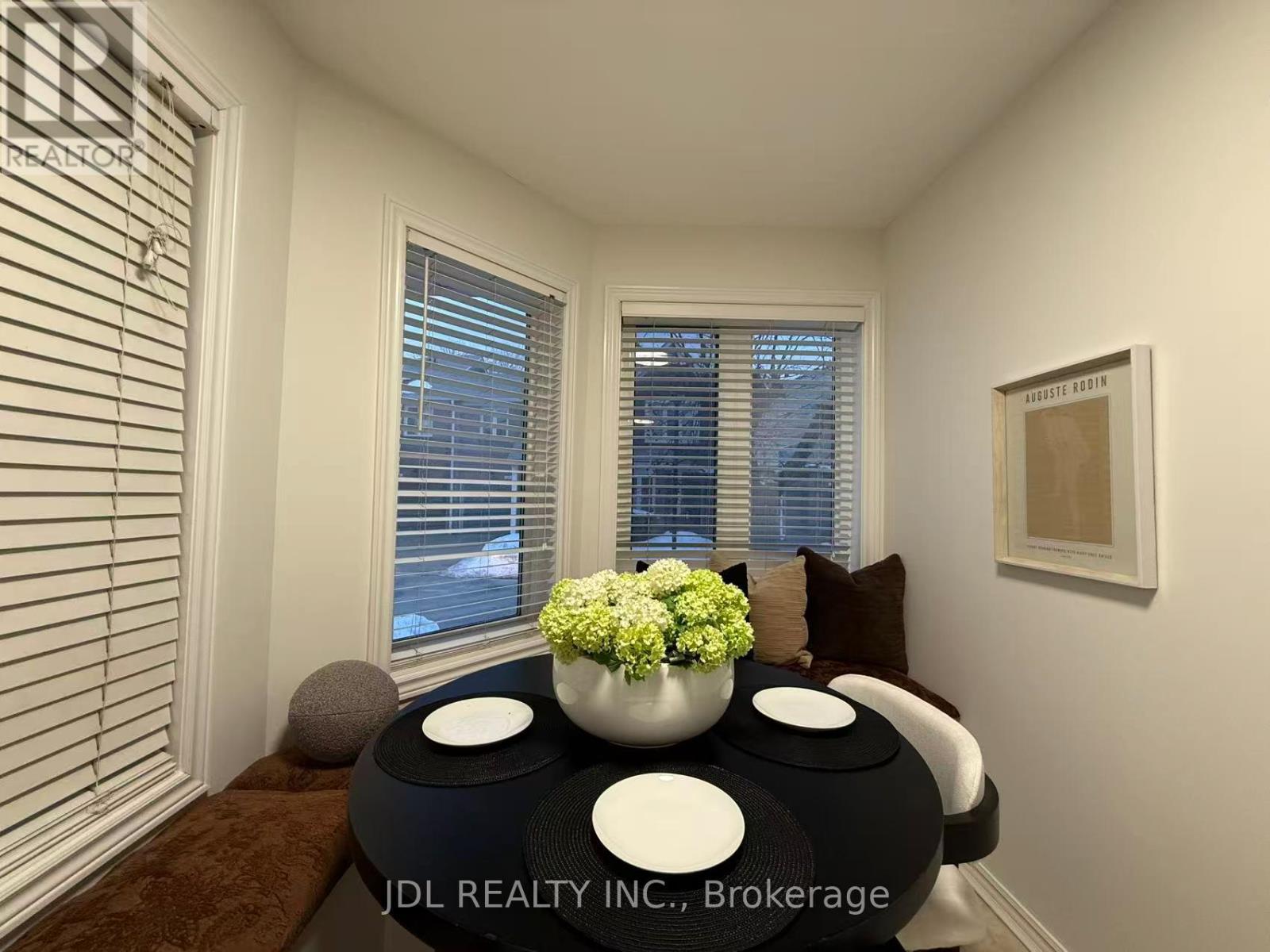 112 - 2205 South Millway, Mississauga, Ontario L5L 3T2 - Photo 15 - W12820350