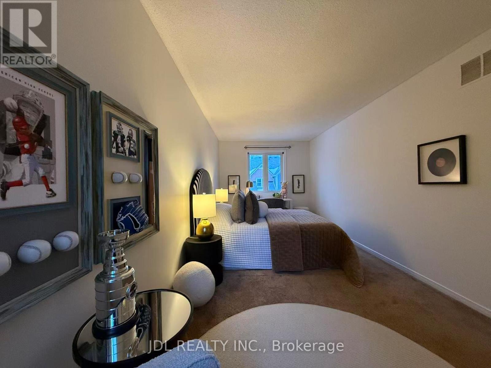 112 - 2205 South Millway, Mississauga, Ontario L5L 3T2 - Photo 26 - W12820350