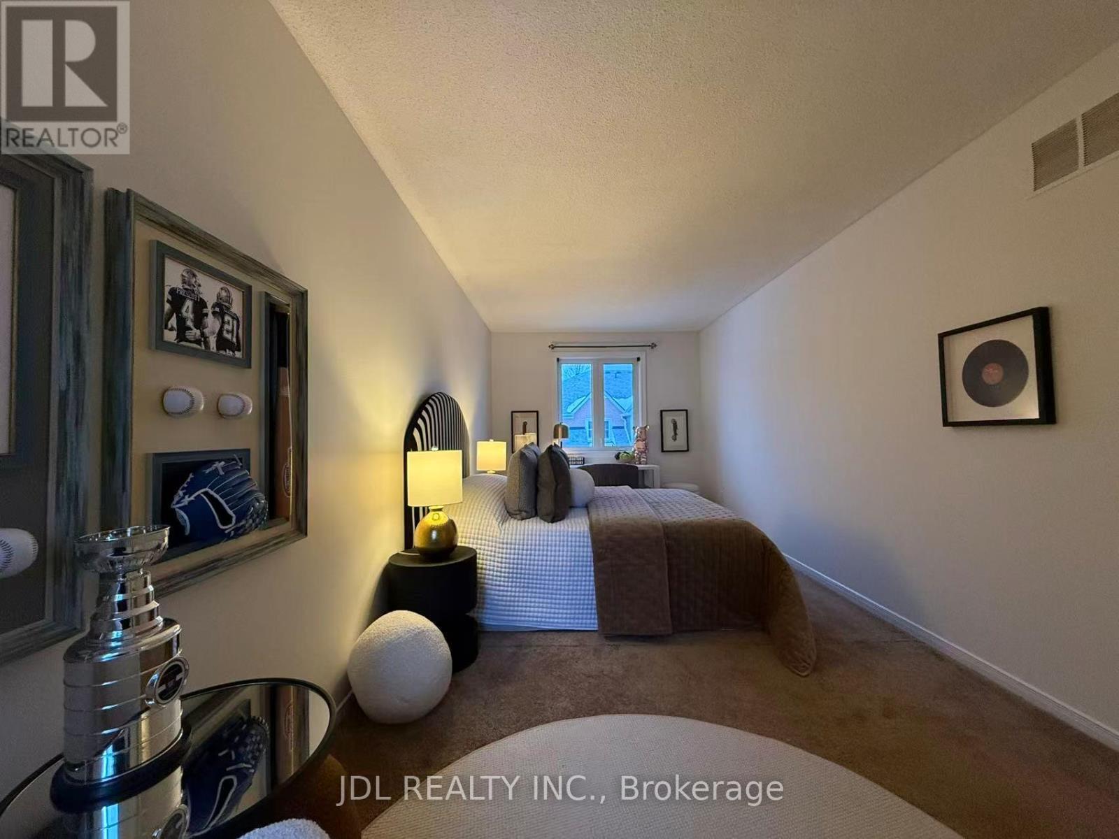 112 - 2205 South Millway, Mississauga, Ontario L5L 3T2 - Photo 27 - W12820350