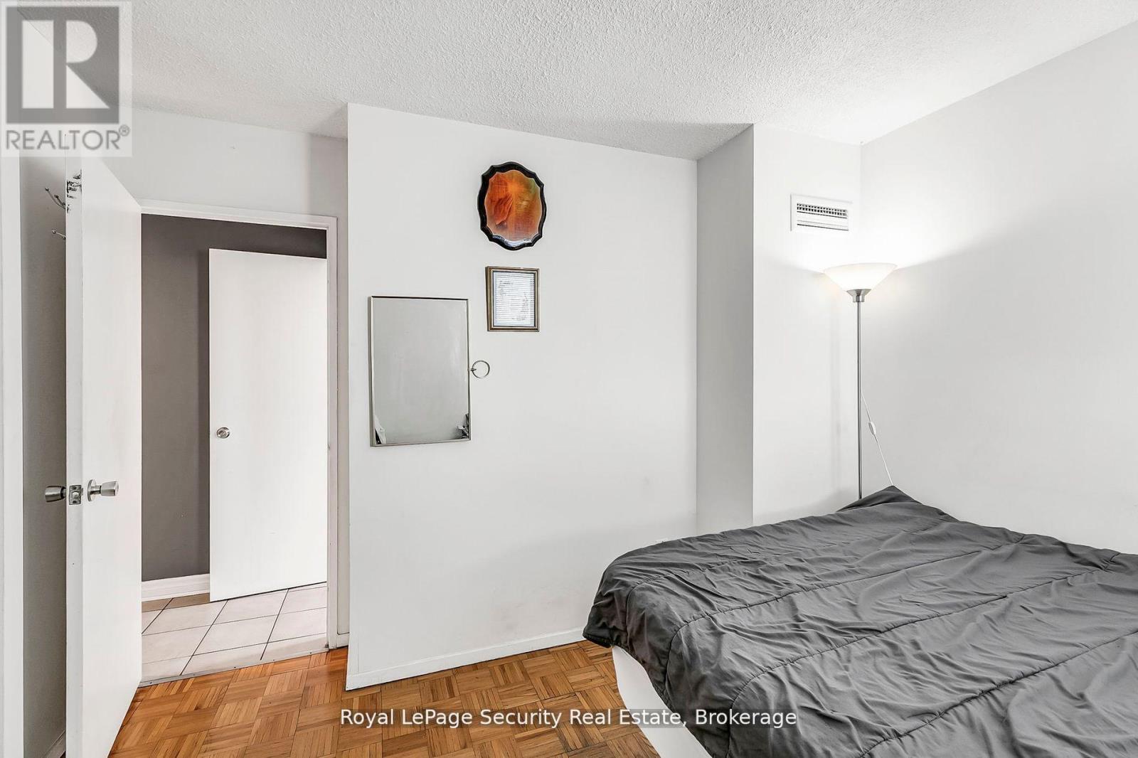 2413 - 10 Martha Eaton Way, Toronto, Ontario  M6M 5B3 - Photo 19 - W12820364