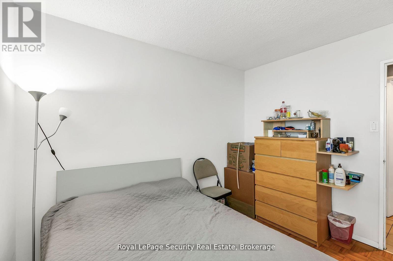 2413 - 10 Martha Eaton Way, Toronto, Ontario  M6M 5B3 - Photo 21 - W12820364