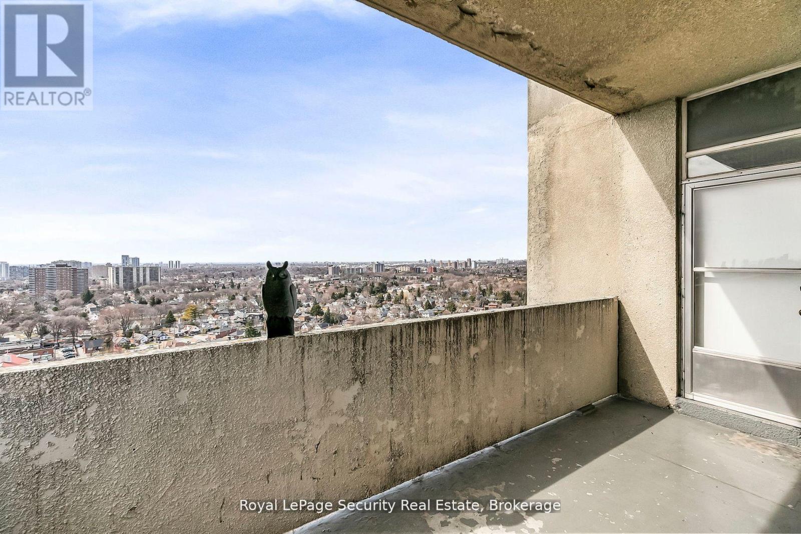 2413 - 10 Martha Eaton Way, Toronto, Ontario  M6M 5B3 - Photo 23 - W12820364