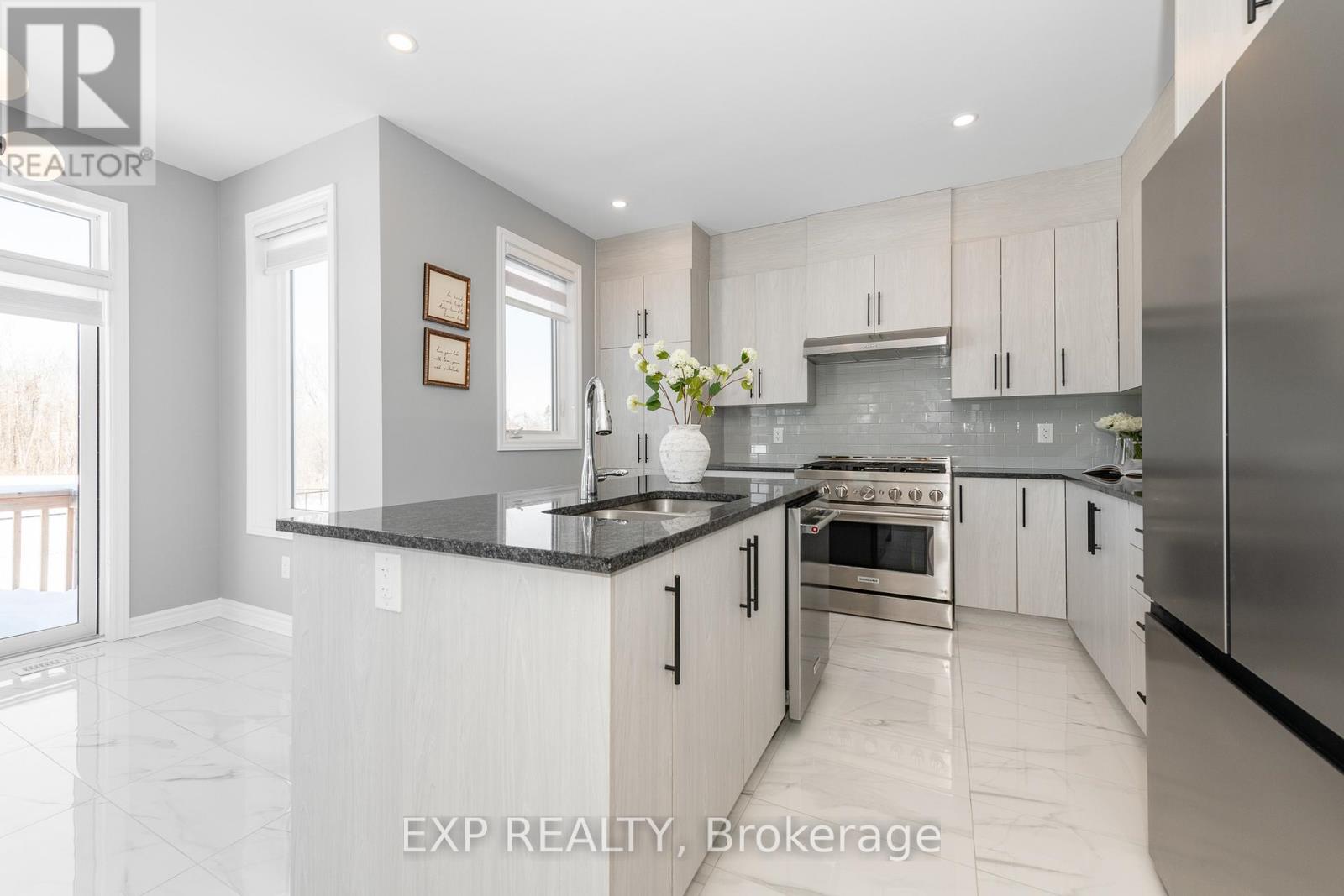 676 Fisher Street, North Grenville, Ontario  K0G 1J0 - Photo 13 - X12787848