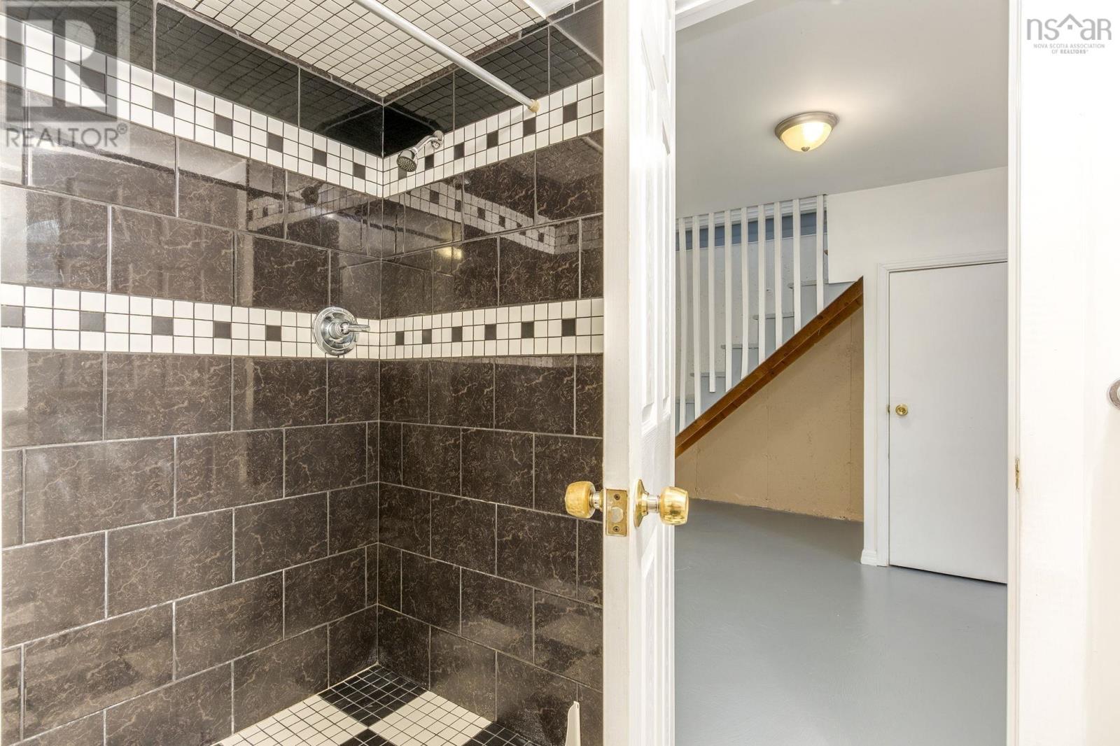 87 Chameau Crescent, Cole Harbour, Nova Scotia  B2W 5G5 - Photo 33 - 202603376