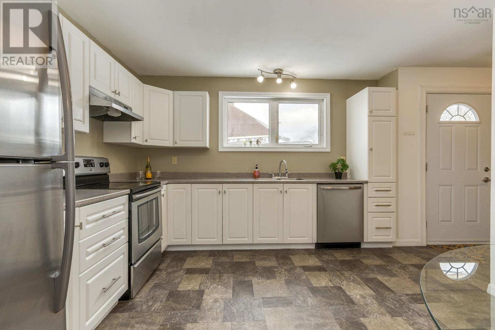 87 Chameau Crescent, Cole Harbour, Nova Scotia  B2W 5G5 - Photo 9 - 202603376