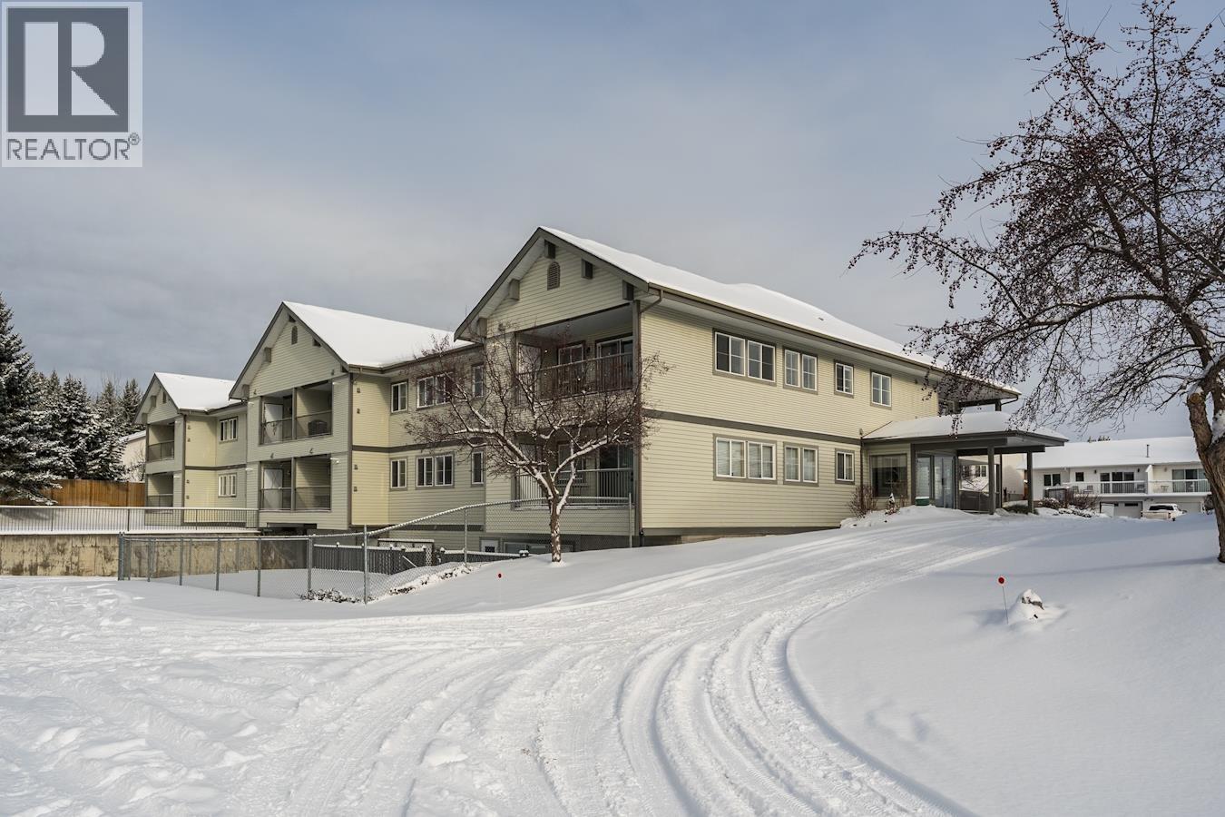 101 7215 Southridge Avenue, Prince George, British Columbia  V2N 4Z3 - Photo 3 - R3093592
