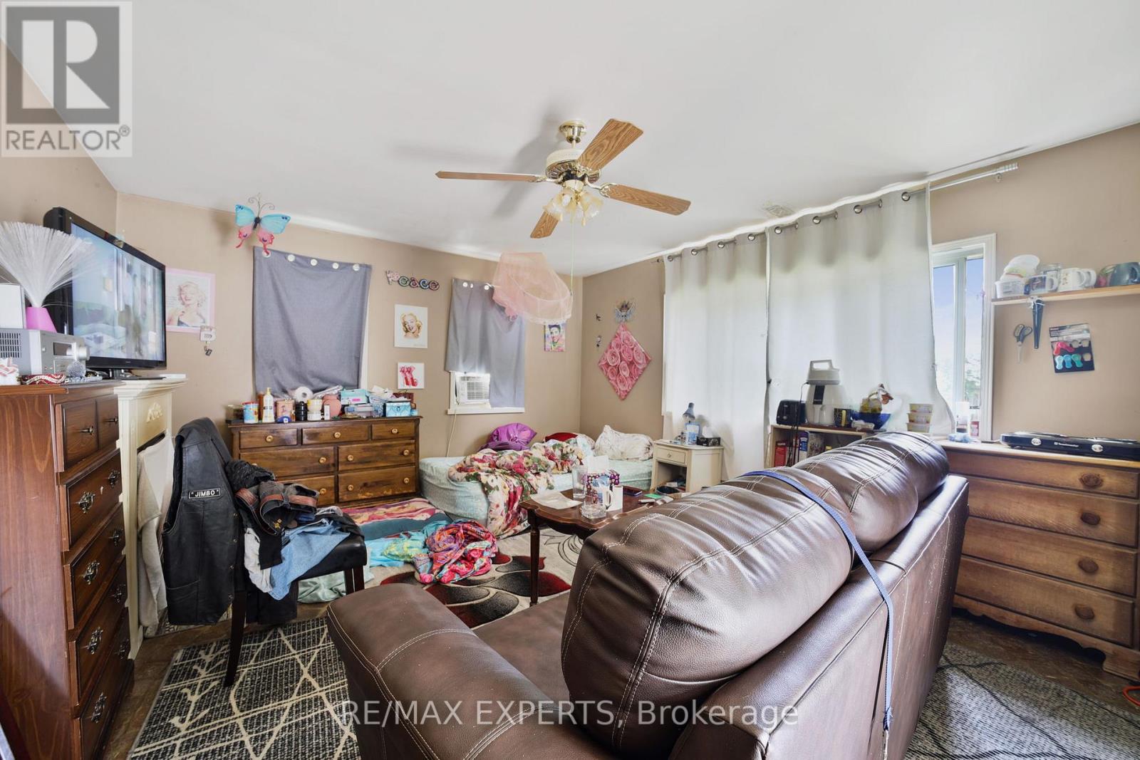 6198 Delaware Street, Niagara Falls, Ontario  L2G 2E8 - Photo 11 - X12820206