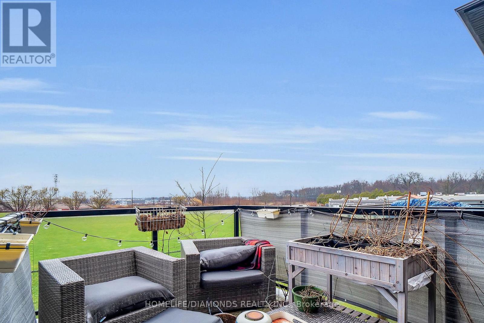 985 West Village Square, London North, Ontario  N6H 5J9 - Photo 28 - X12820232